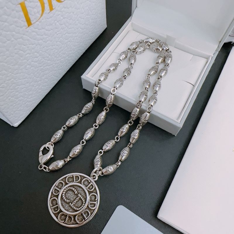 Christian Dior Necklaces